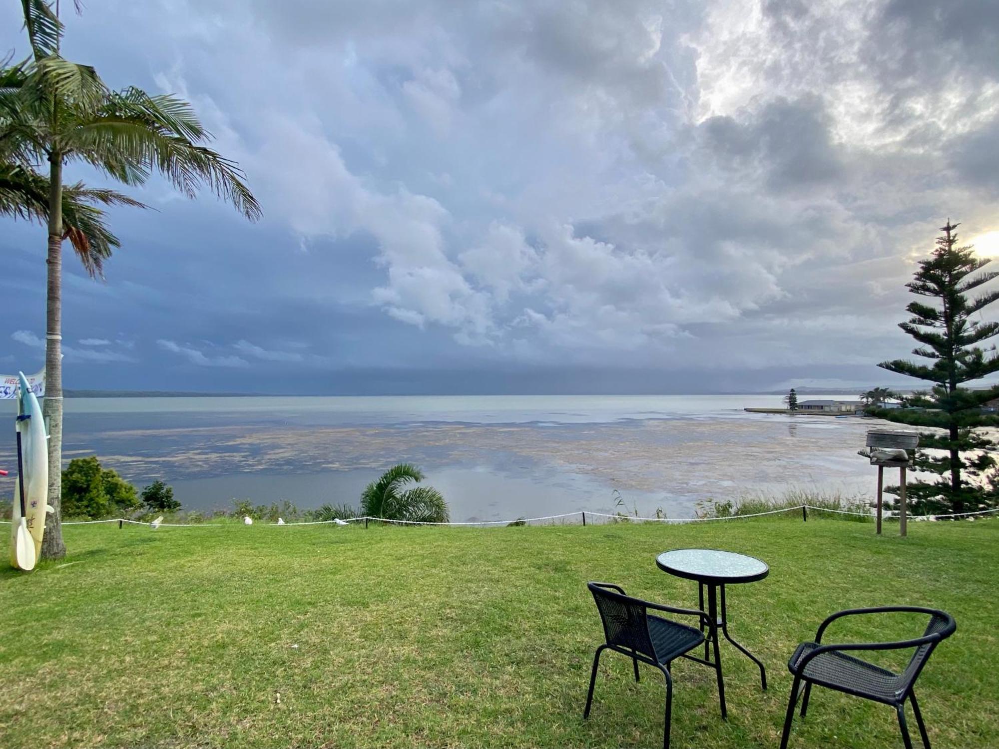Lakes Aparthotel