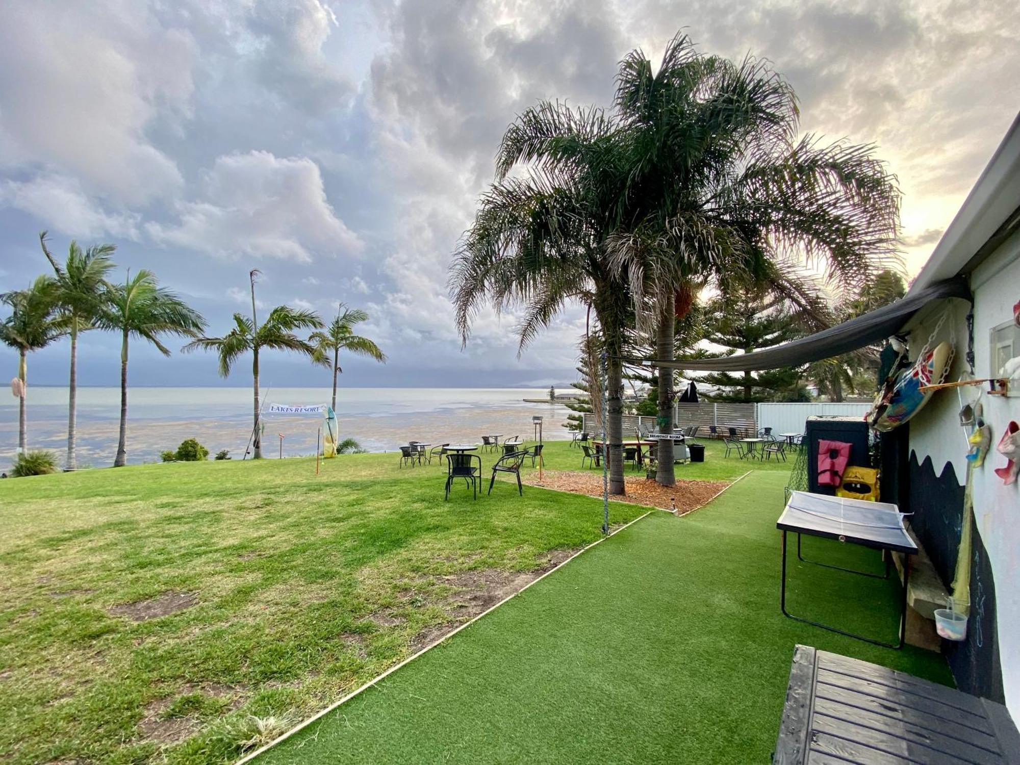 Aparthotel Lakes 4*